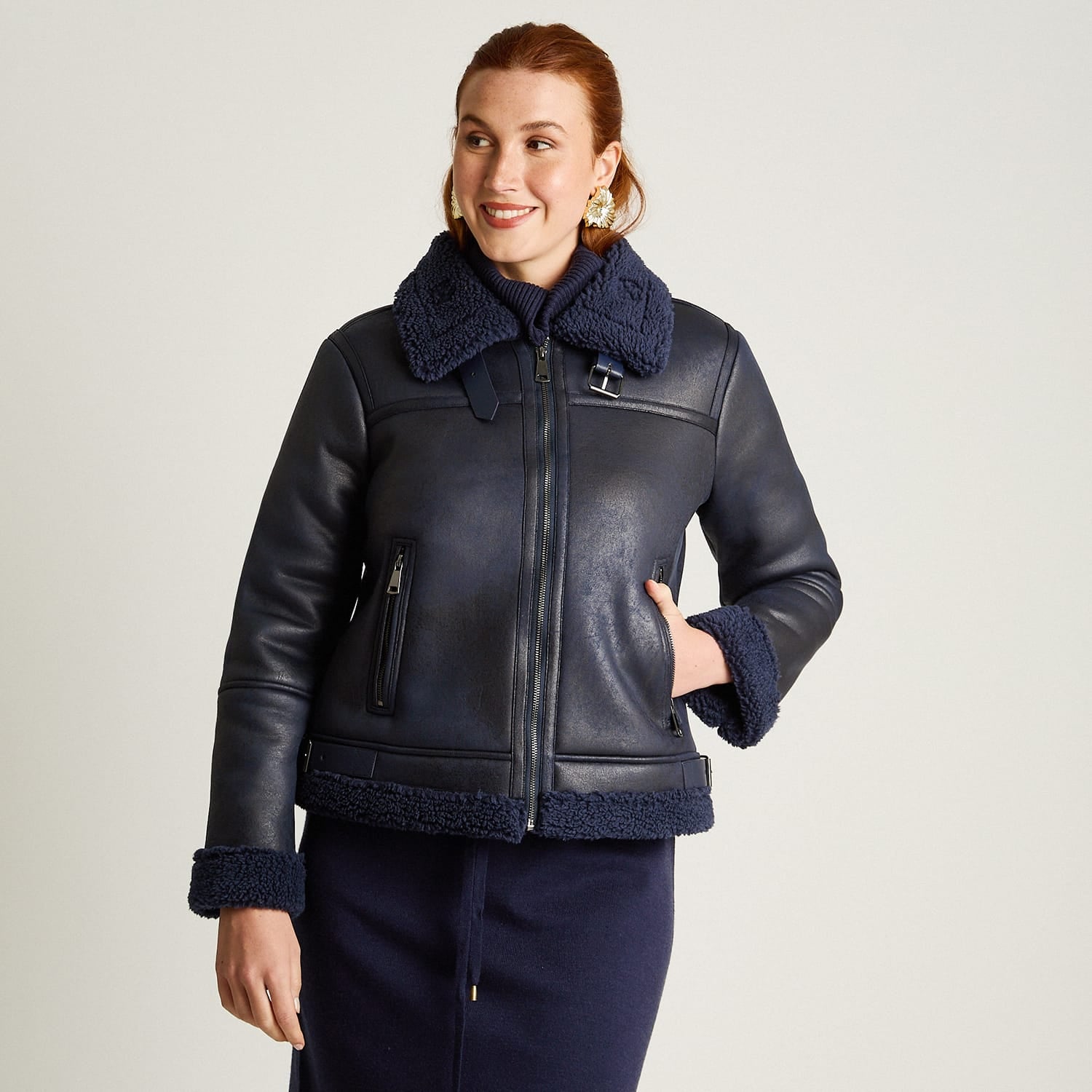 Chaqueta Azul Manga Larga Elasticidad Nula Con Forro Calce Normal Tela Bonded